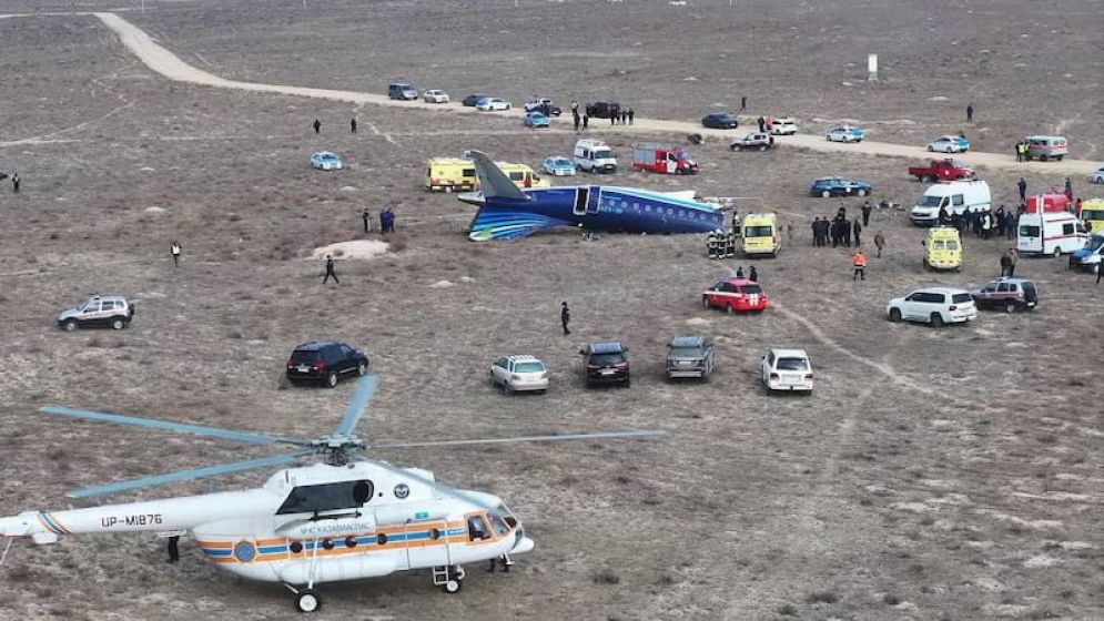 কাজাখস্তানে যাত্রীবাহী বিমান বিধ্বস্ত