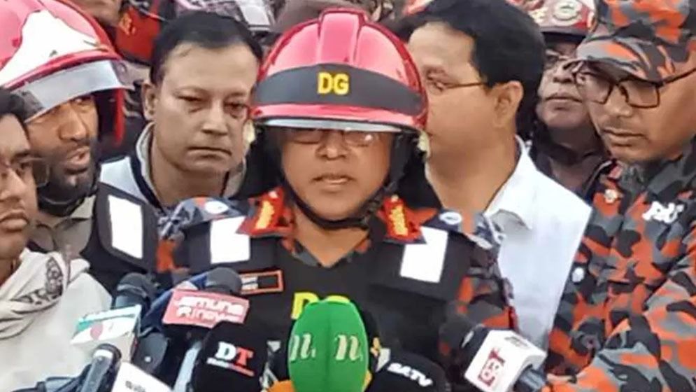 সচিবালয়ে অগ্নিকাণ্ডের কারণ নিয়ে যা বললেন ফায়ার সার্ভিসের ডিজি