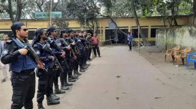 নগদ টাকা পেয়ে বিগত ৩ নির্বাচনে অনিয়ম করে পুলিশ