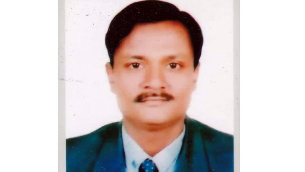 অজ্ঞানপার্টির খপ্পরে পড়ে উপসচিব মুমূর্ষু