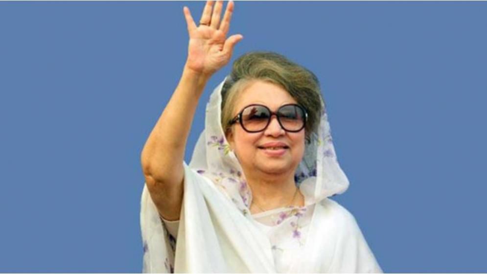 কাল রাত ১০টায় ঢাকা ছাড়বেন খালেদা জিয়া