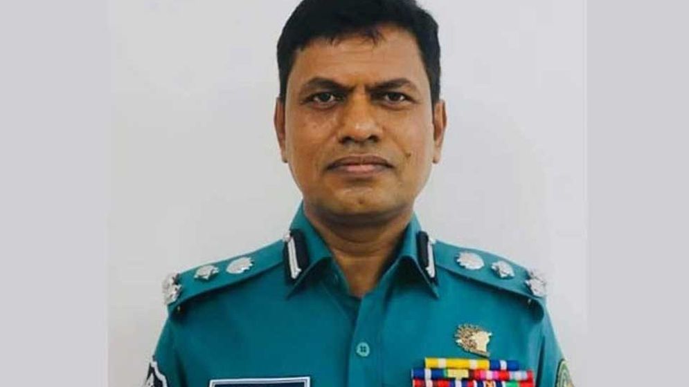 যে কারণে আটক হলেন গাজীপুর মেট্রোপলিটন পুলিশের সাবেক কমিশনার