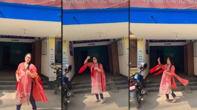 থানার সামনে নেচে টিকটক ভিডিও, আ.লীগ নেত্রী গ্রেপ্তার
