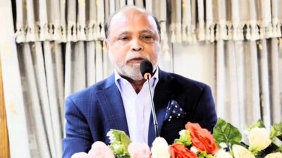 ‘হজযাত্রীপ্রতি ৩০ হাজার টাকা বেশি নিয়ে আমরা ভাগ করে নেব’