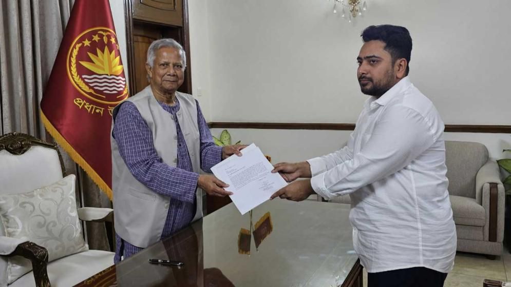 সরকারে থাকার চেয়ে রাজপথে থাকা বেশি প্রয়োজন, তাই পদত্যাগ করেছি