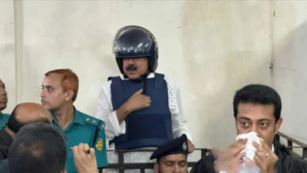 ছেলের কথা বলে অঝোরে কাঁদলেন শাজাহান খান