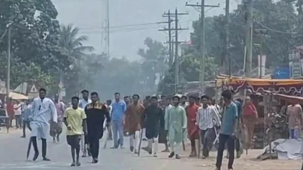 ঈদের নামাজ শেষে ‘জয় বাংলা’ স্লোগান, আ. লীগ-বিএনপি সংঘর্ষ