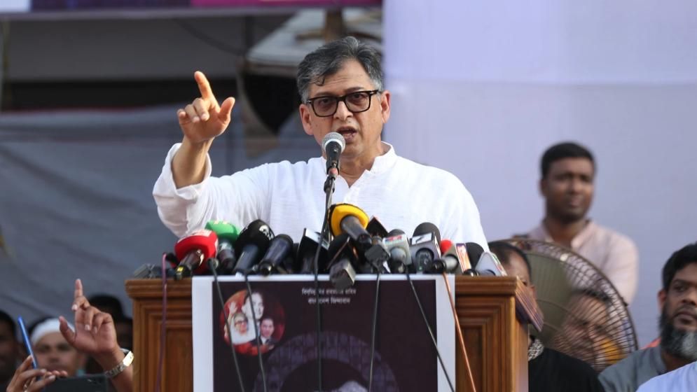 ‘আ.লীগের মৃত্যু ঢাকায়, দাফন দিল্লিতে’