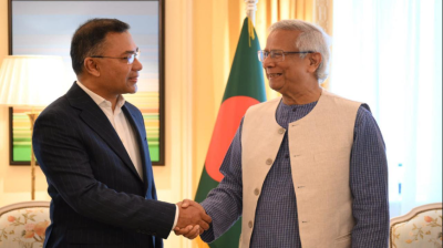 লন্ডনে ড. ইউনূসের সঙ্গে তারেক রহমানের বৈঠক শুরু