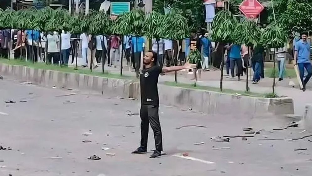 ট্রাইব্যুনালে আবু সাঈদ হত্যা মামলার আনুষ্ঠানিক অভিযোগ দাখিল